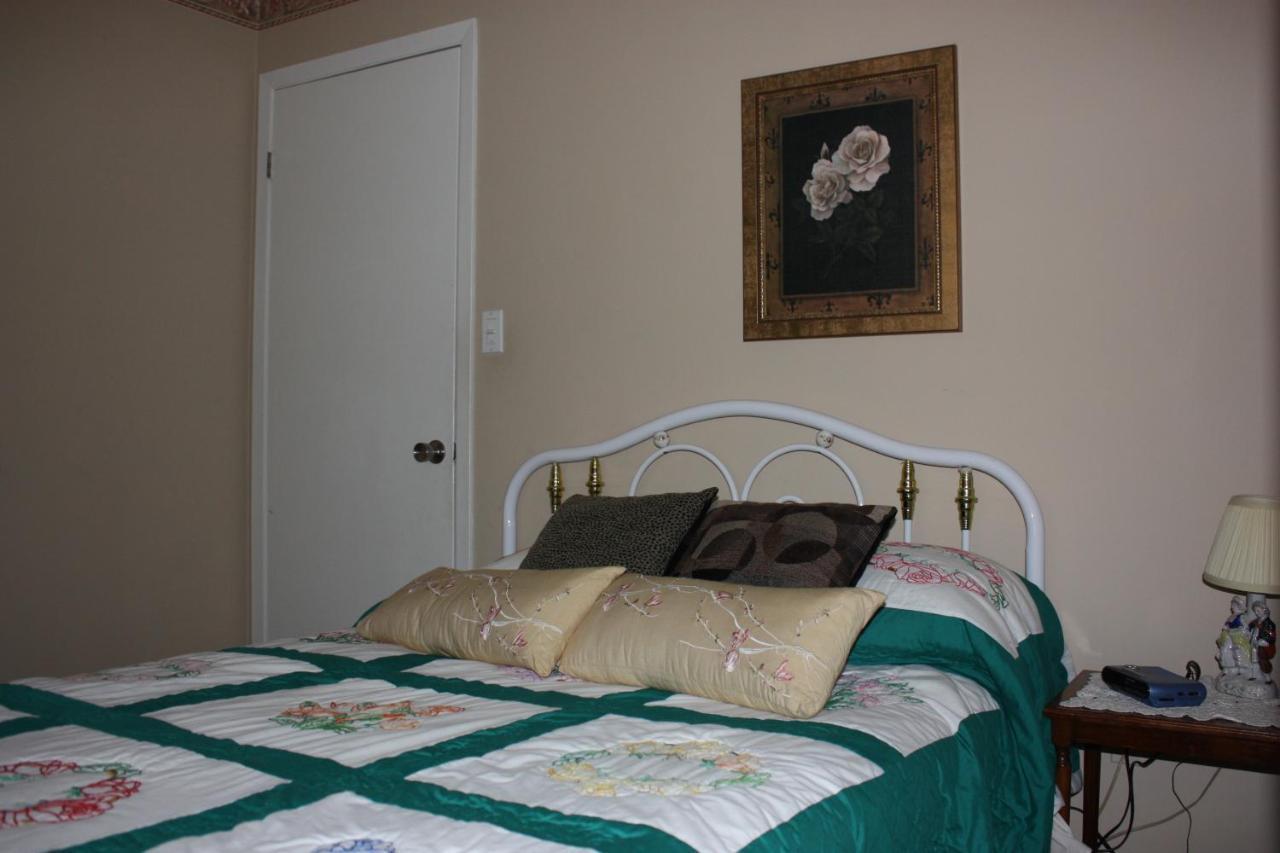 Carrousel Bed & Breakfast Cayuga Pokoj fotografie